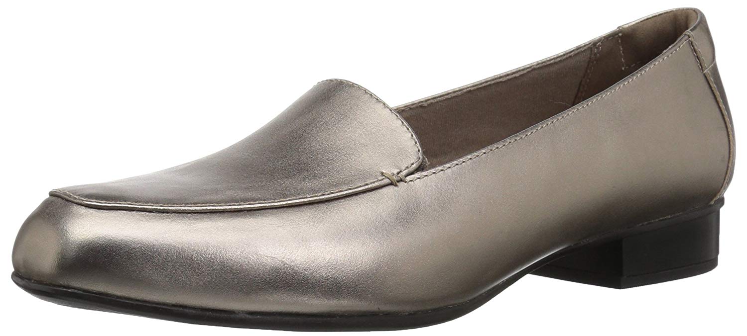 clarks womens leather loafers