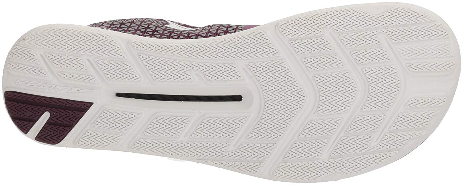 swimsuit that makes you look slimmer