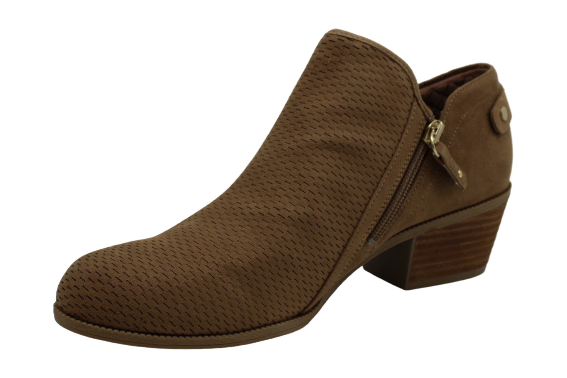 closed toe ankle boot