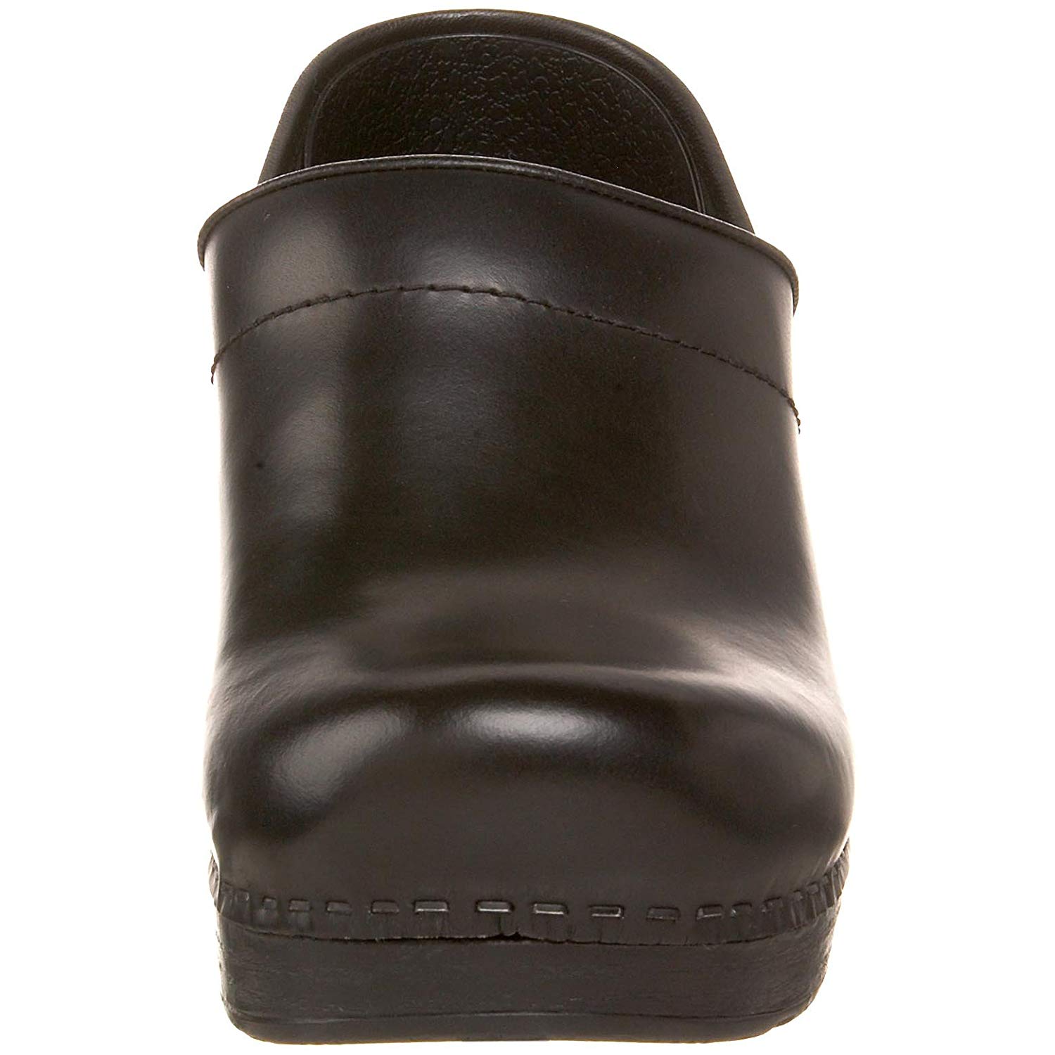 clogs closed toe