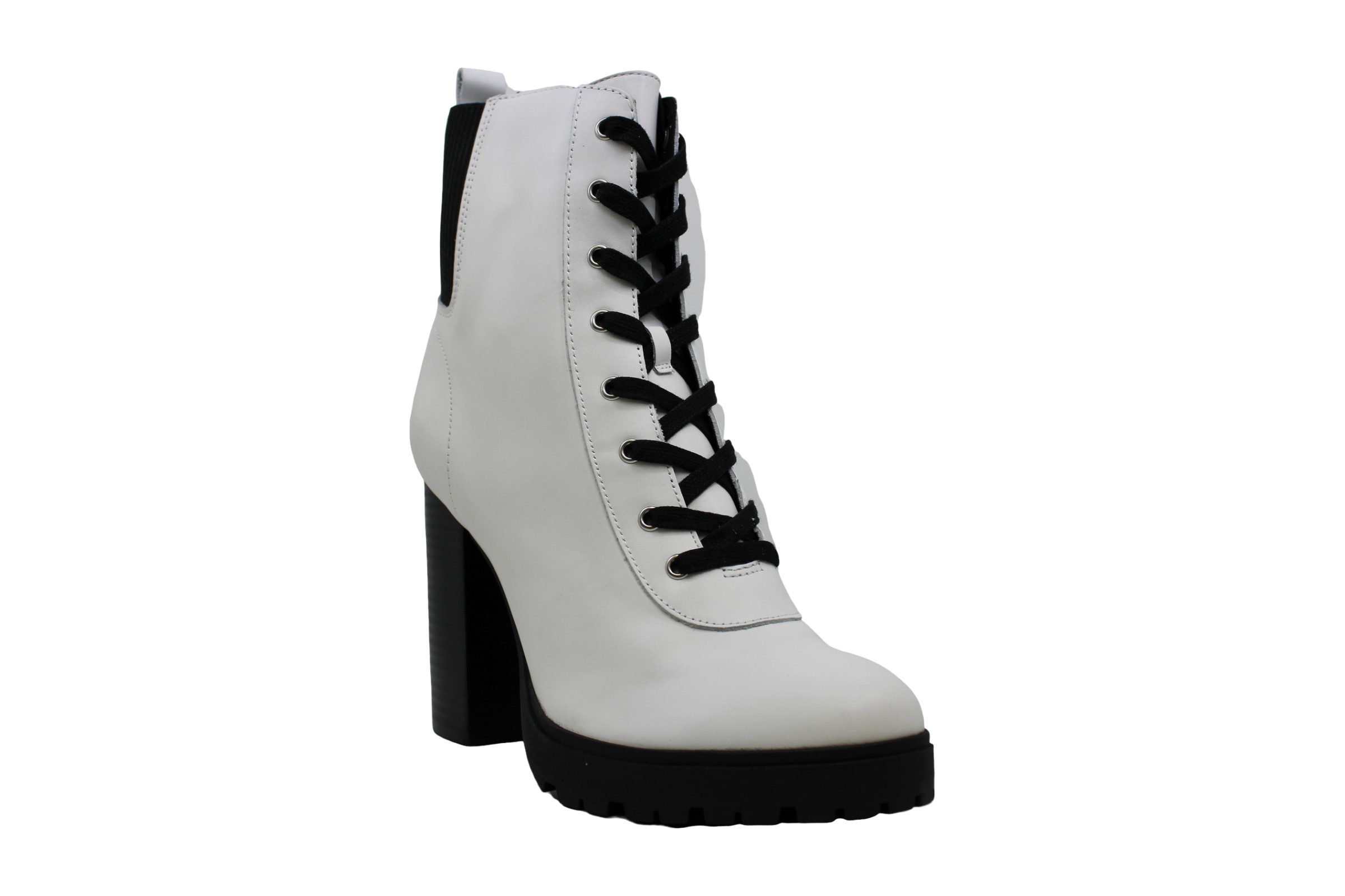steve madden latch white