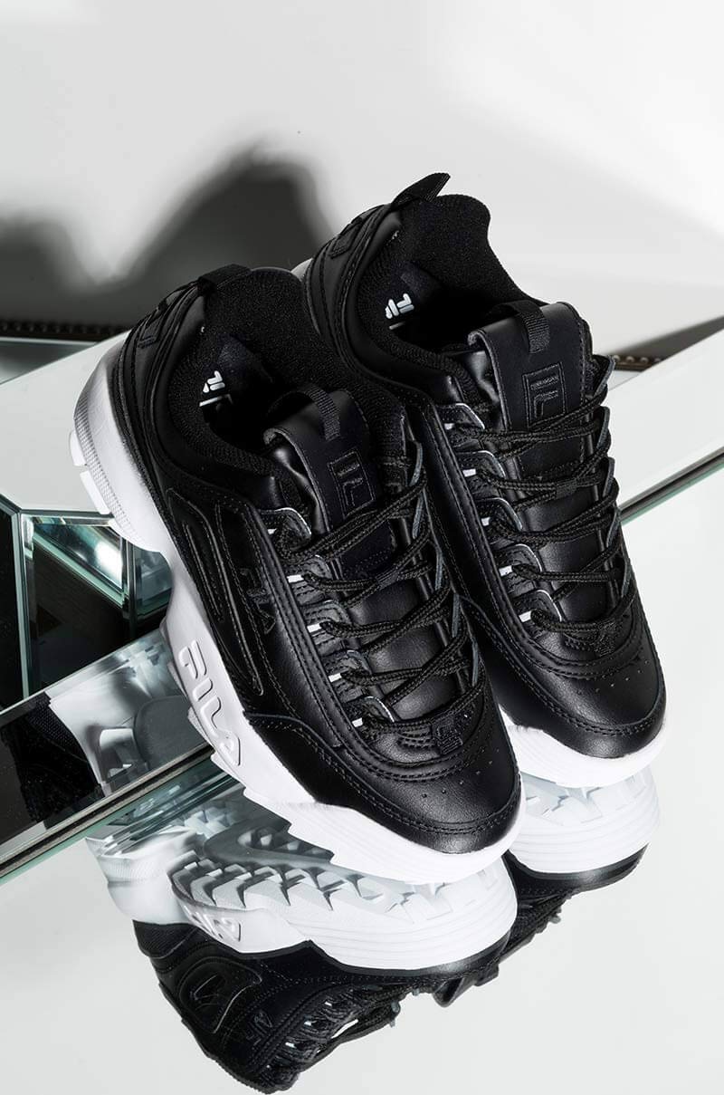 black womens fila disruptor