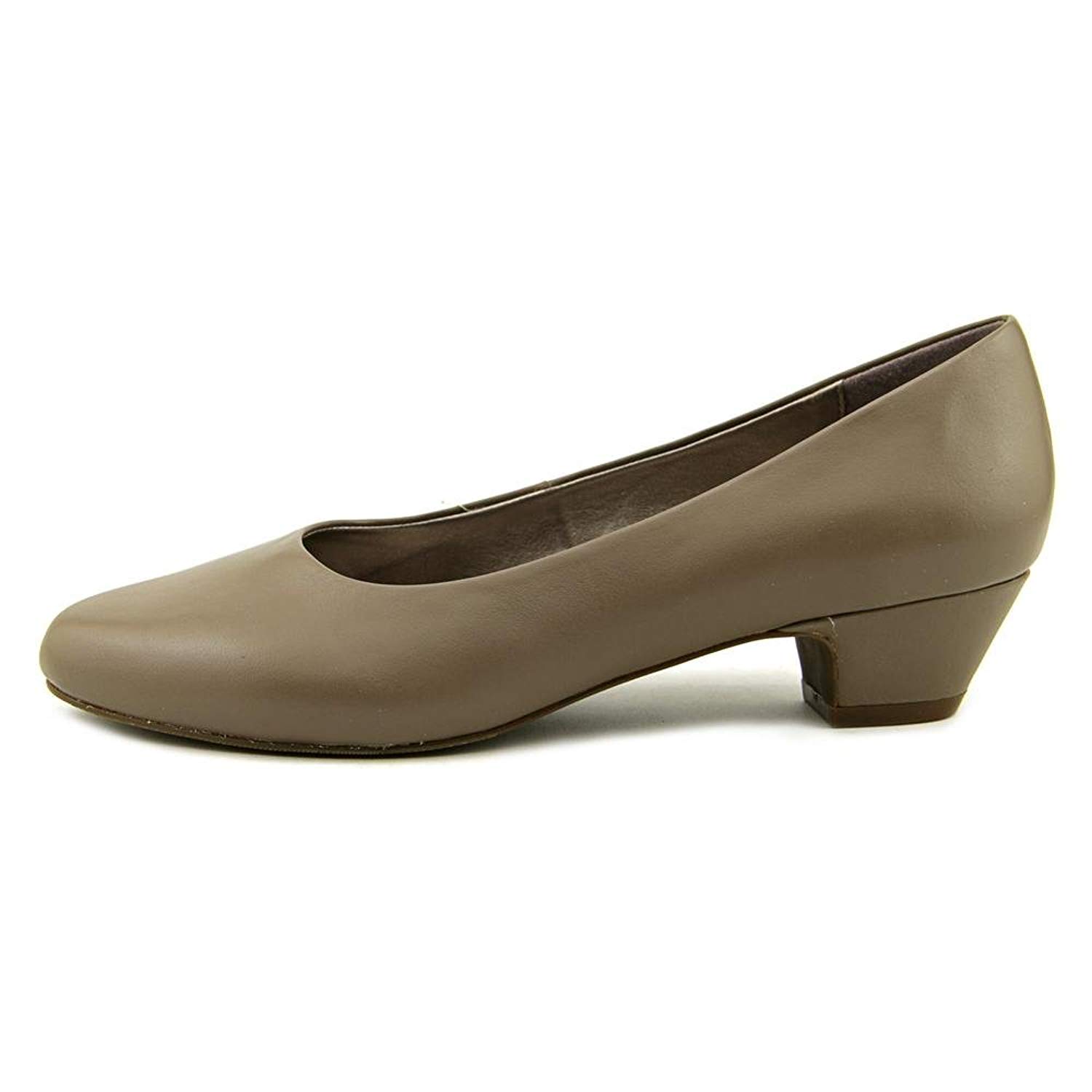 womens pumps size 10