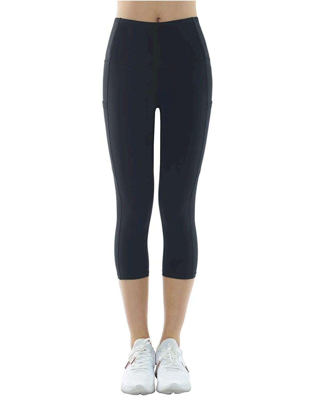 women's yoga capris with pockets