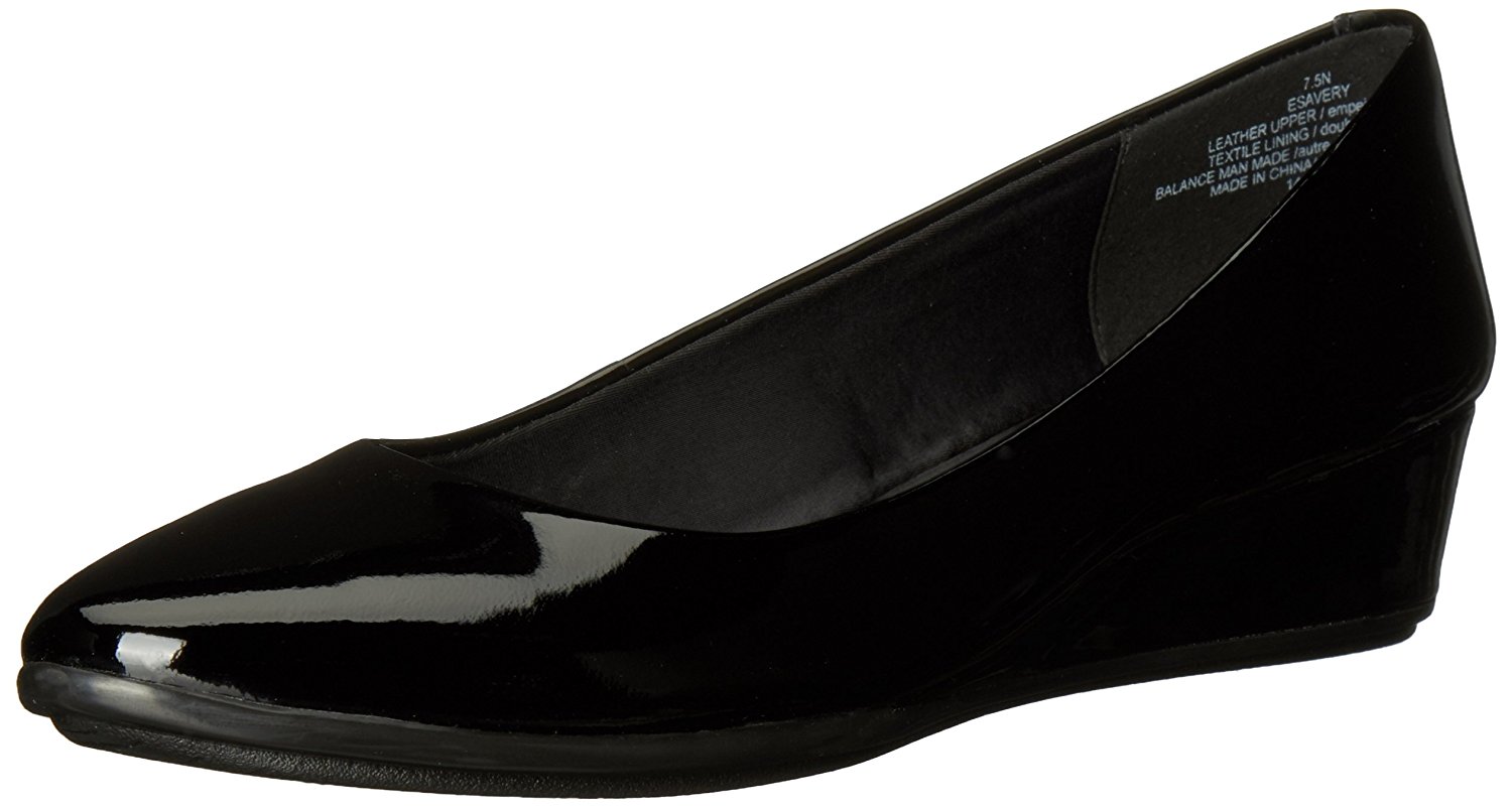 Easy Spirit Womens Esavery Leather Closed Toe Wedge Pumps Black Pa Size 5.0 Easy Spirit Womens Esavery Leather Closed Toe Wedge Pumps Black Pa Size 5.0