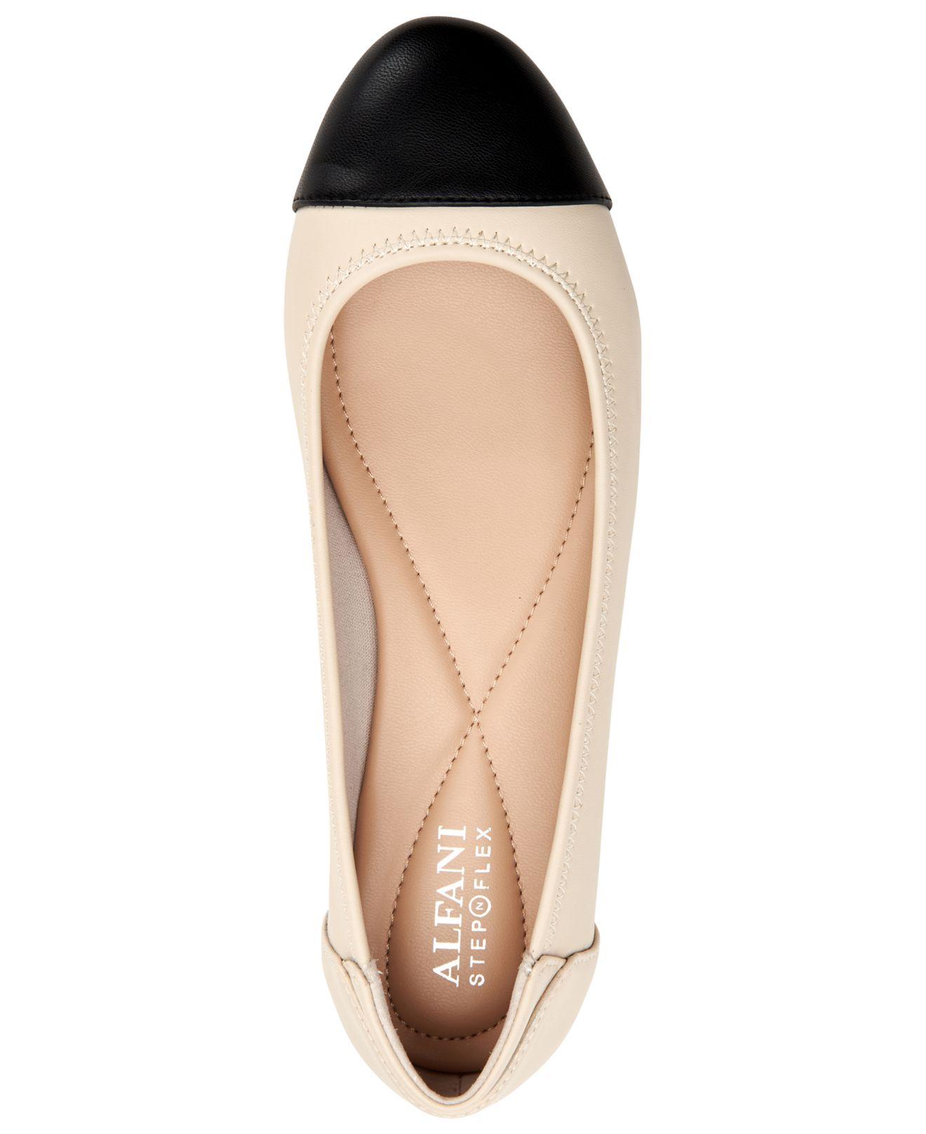 steve madden cap toe flats