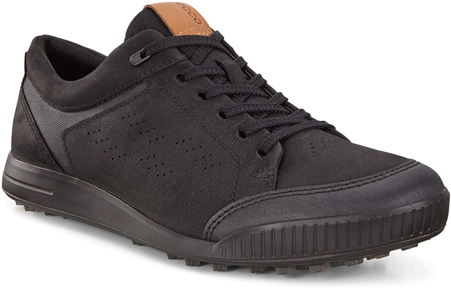 An Ecco black shoes