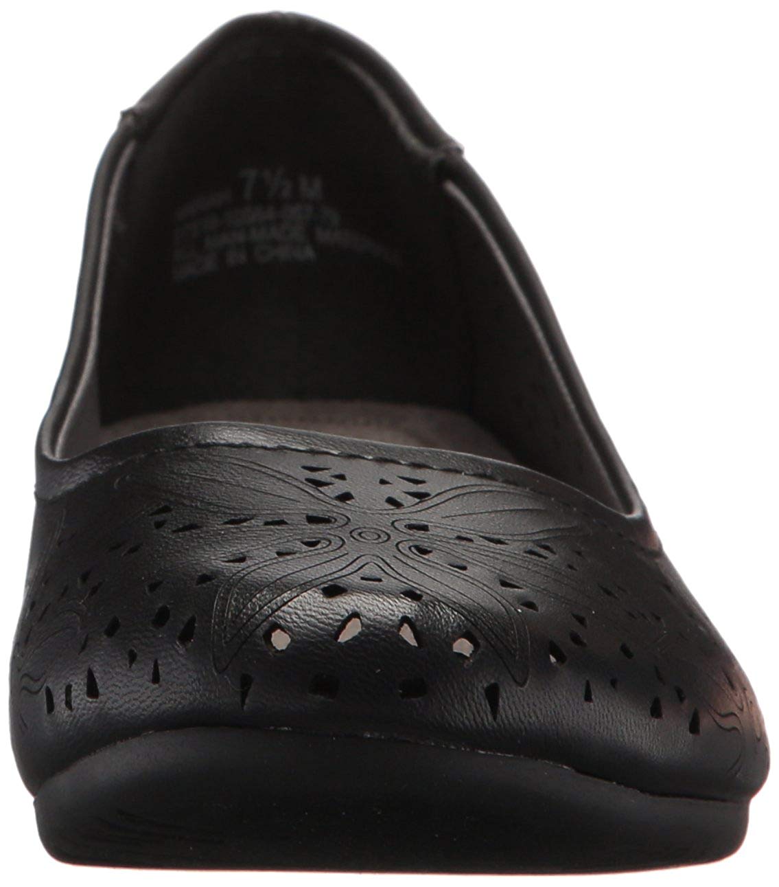 round toe ballerina flats
