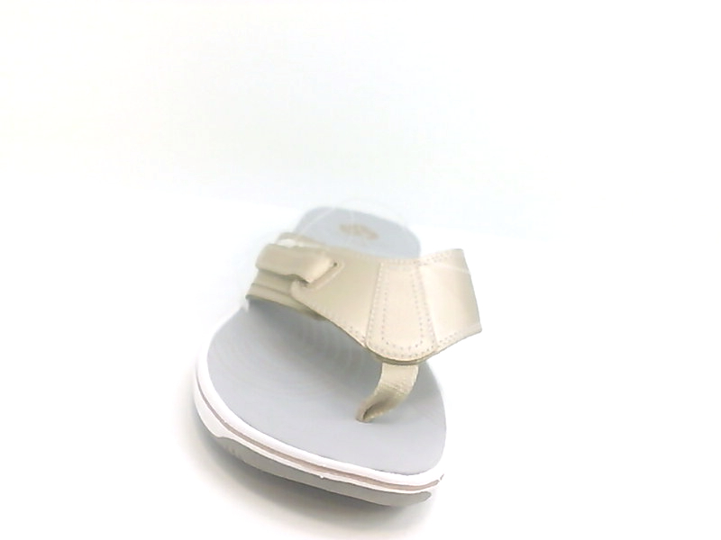 clarks flip flops for women size 9