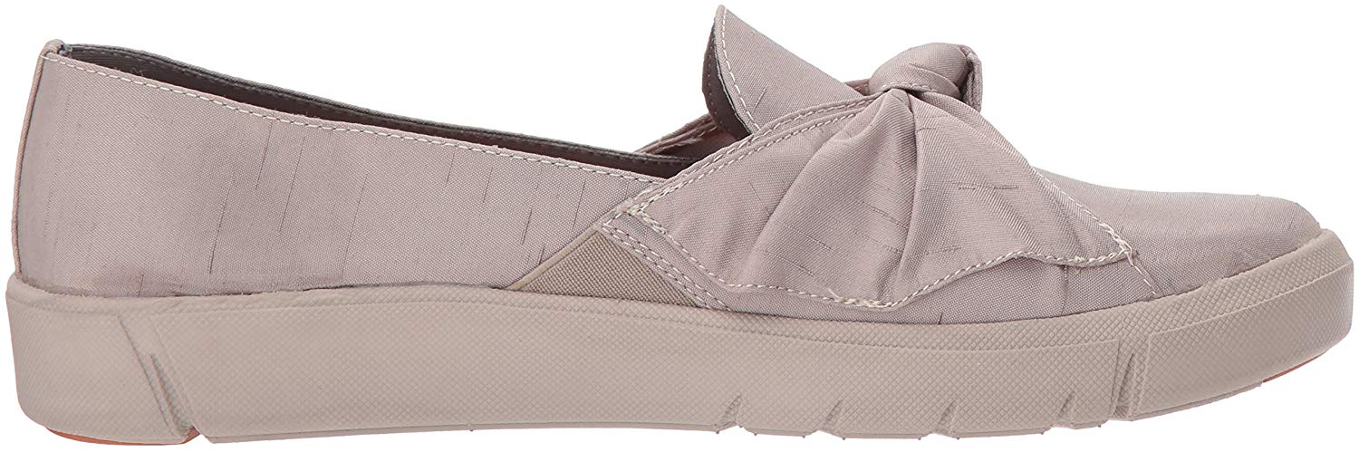 baretraps slip on sneakers