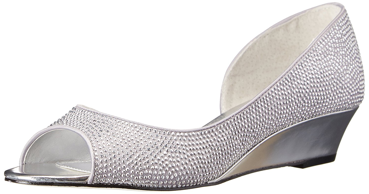 open toe wedge pumps