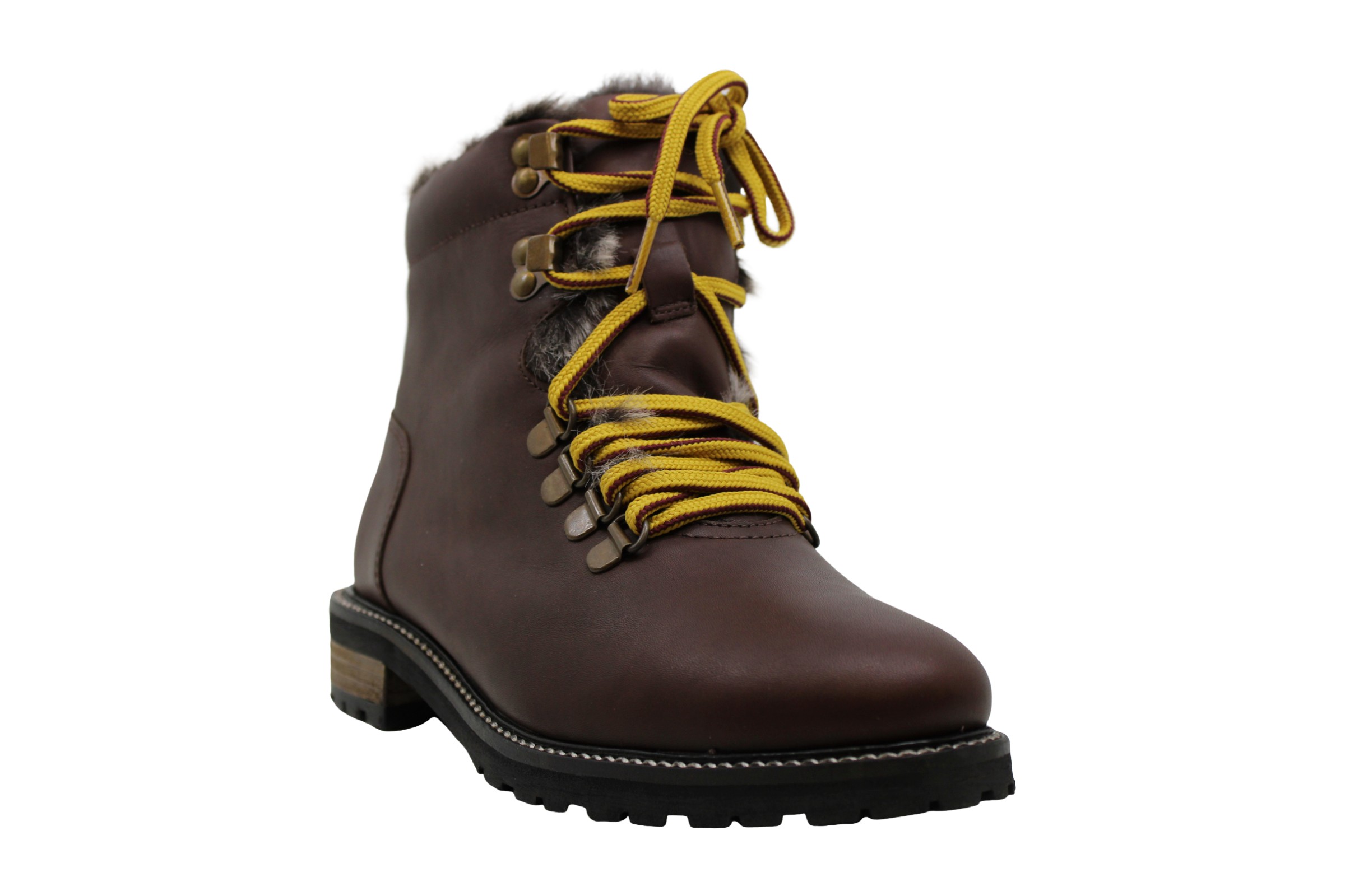 closed toe ankle boot
