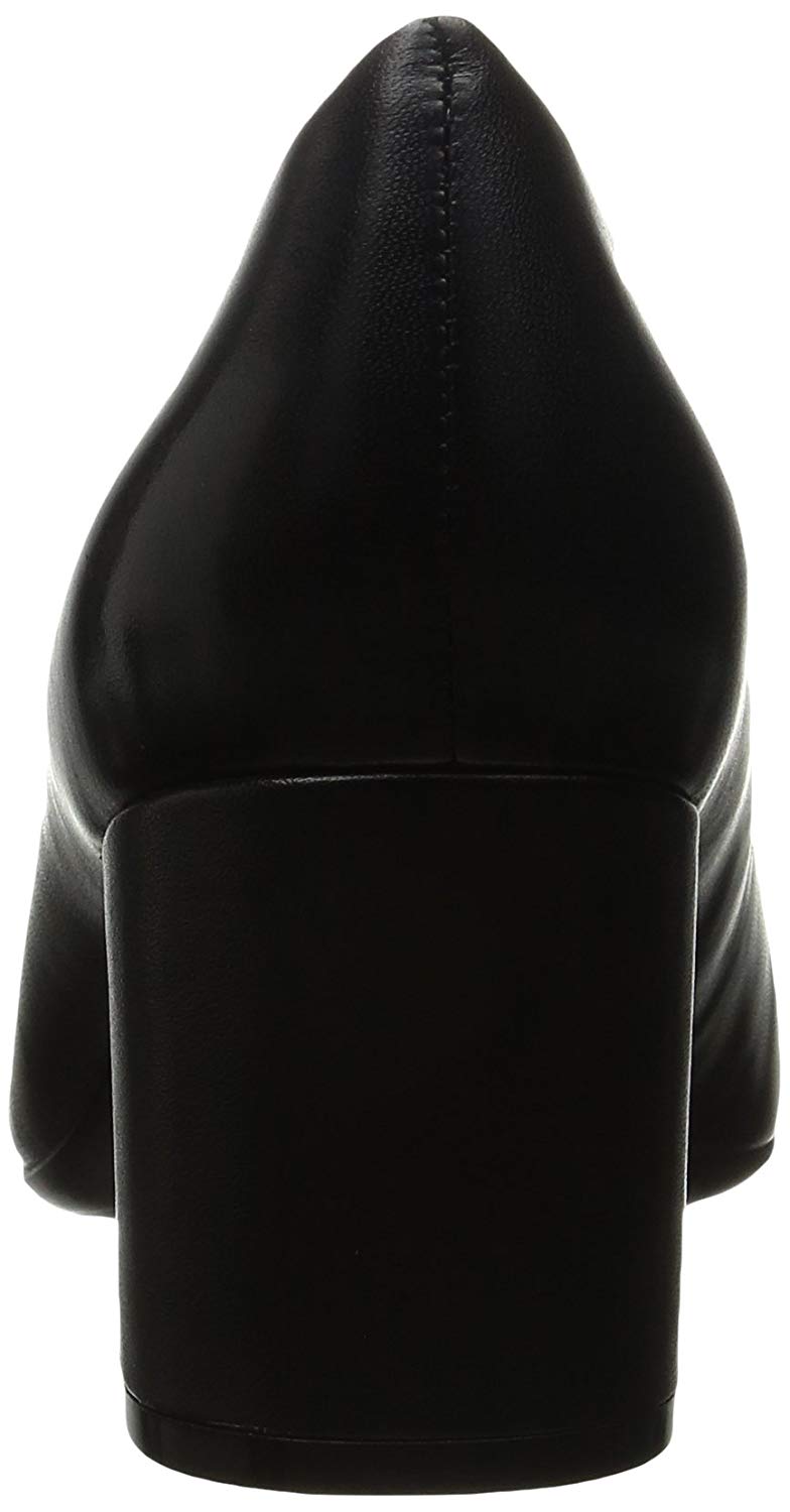naturalizer whitney pump black patent