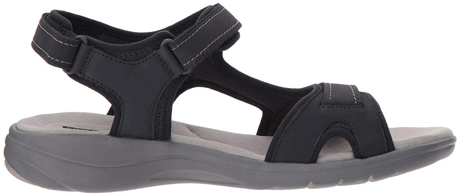 clarks saylie loop sandals