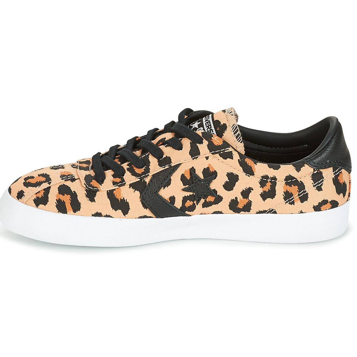 Converse Womens BreakPoint ox Fabric Low Top Light Fawn/Black/White Size 7.0 Converse Womens BreakPoint ox Fabric Low Top Light Fawn/Black/White Size 7.0