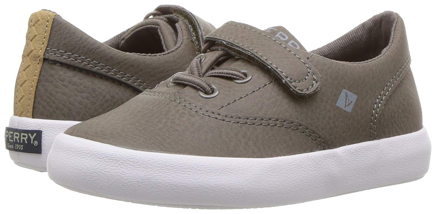 sperry wahoo sneaker