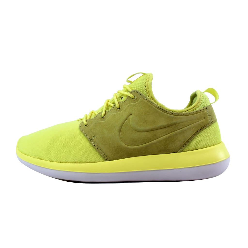 common nike shoes