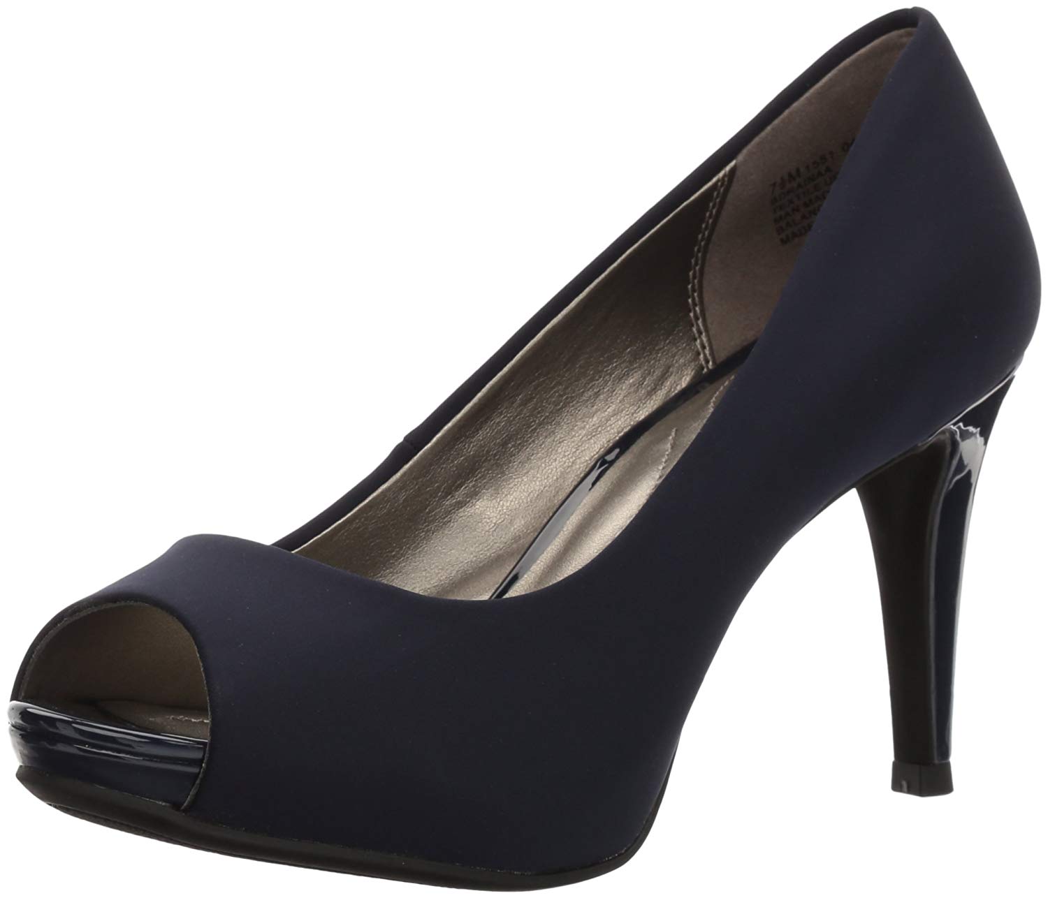 bandolino navy pumps